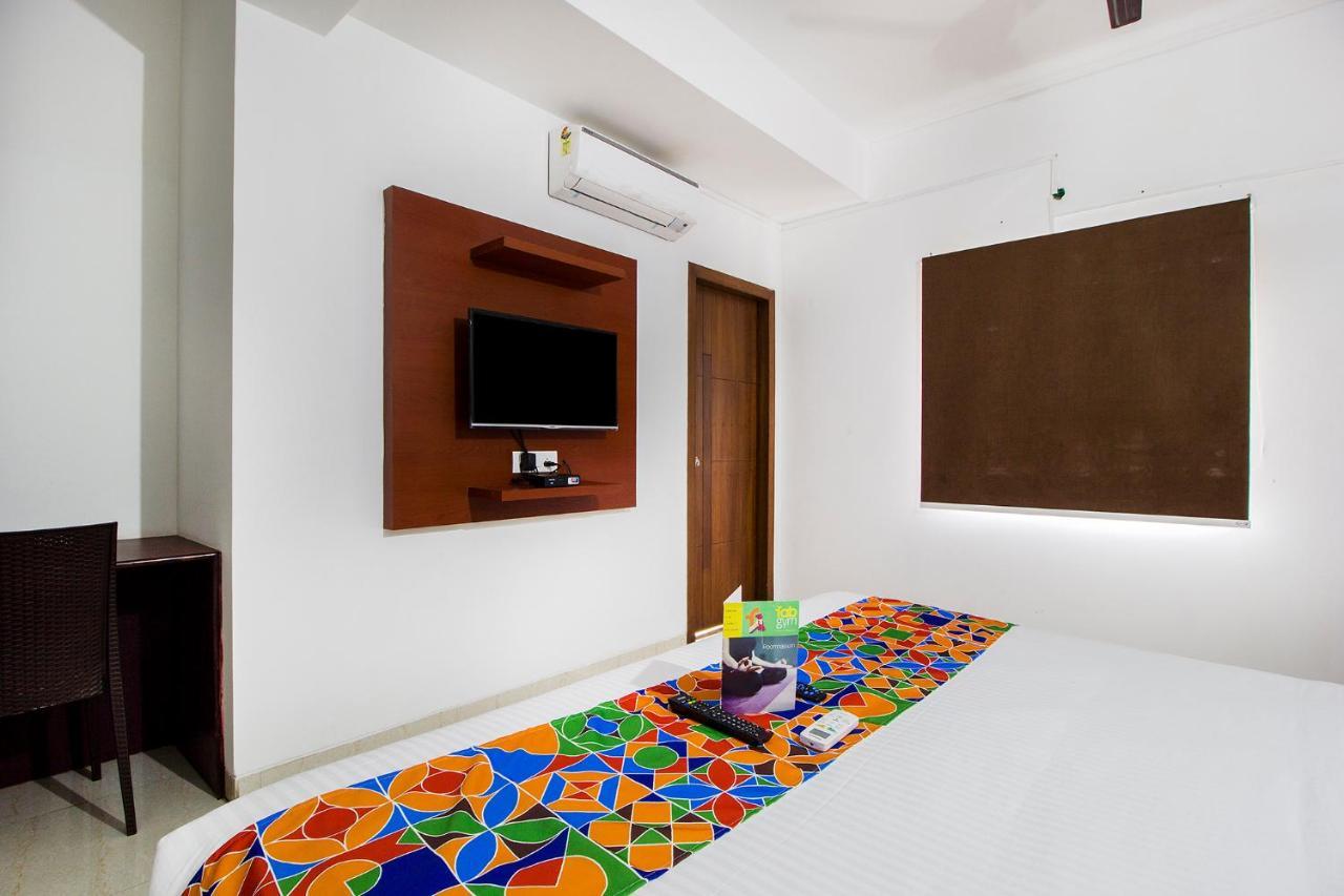 Fabhotel Limestone Aura Haydarabad Dış mekan fotoğraf